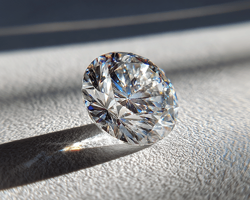 How to Tell if a Diamond Is Real How to Tell if a Diamond Is Real